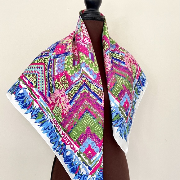 Louis Vuitton Scarf Monogram Paradise Barbie Blue Green Pink Silk Wrap - Picture 5 of 16